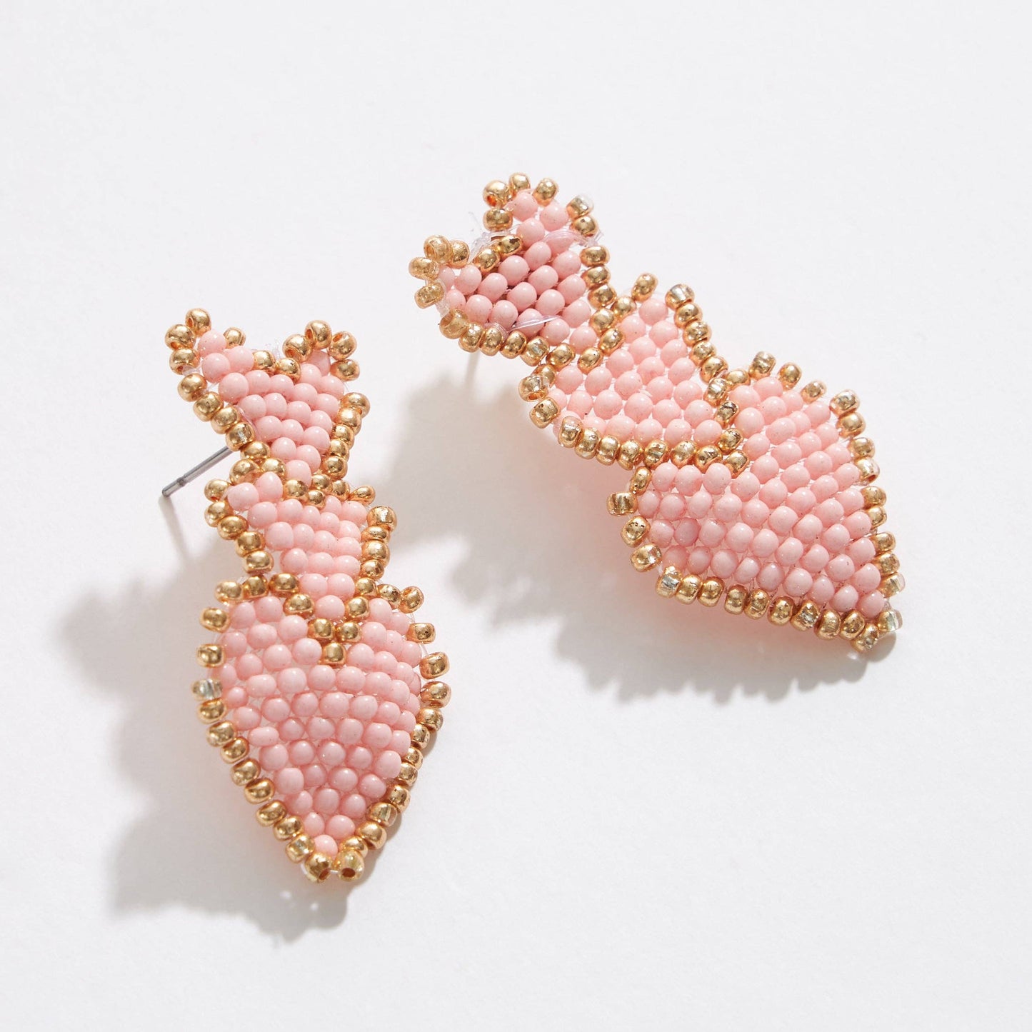 Petite Triple Heart Seed Beads Earring: Pink